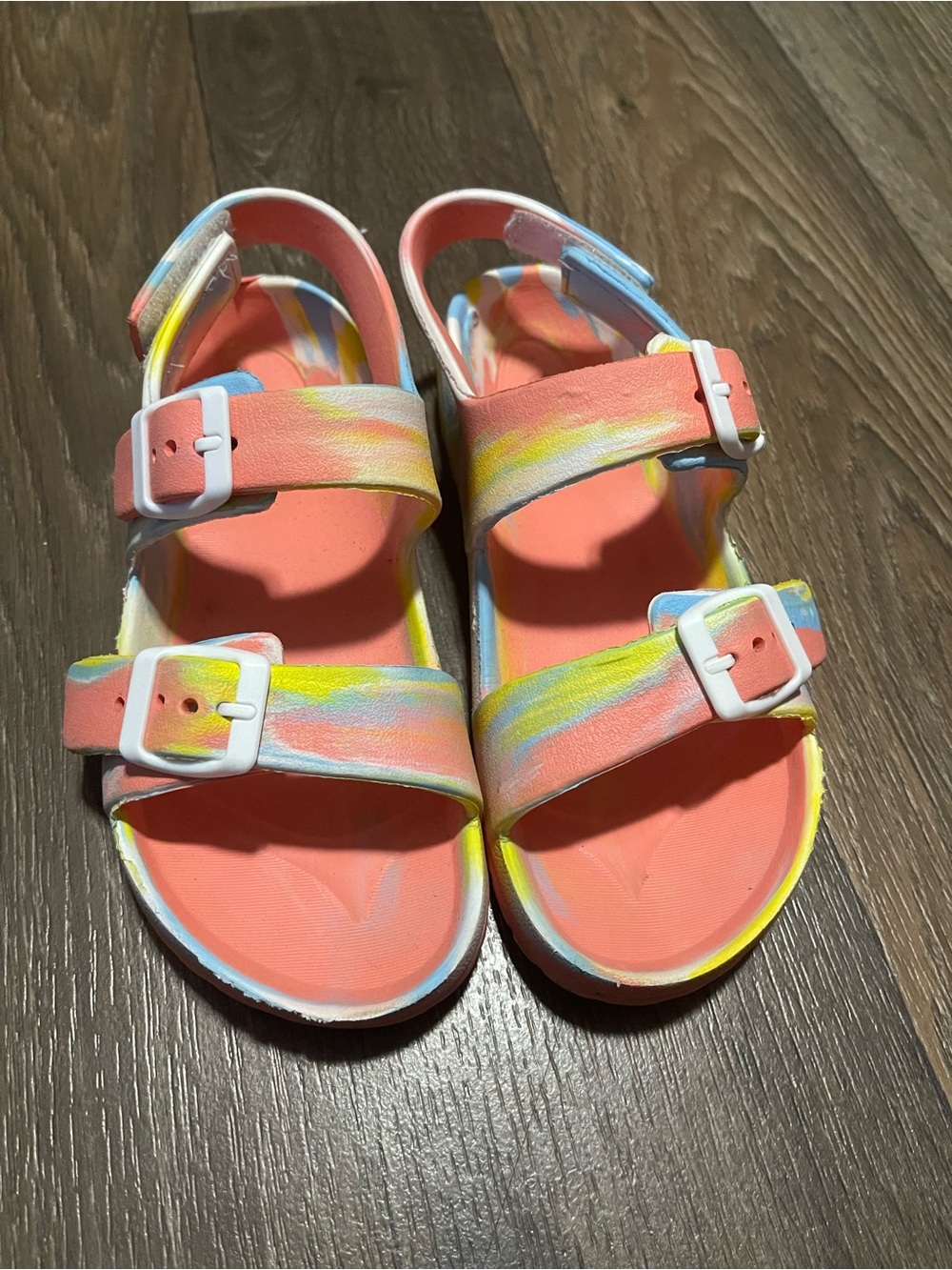 Rockin Kids Coral Multi-Color Buckle Sandals